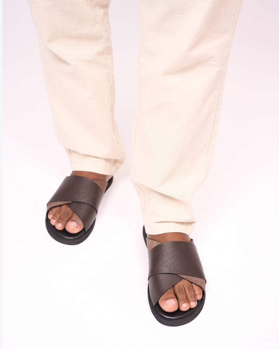 SANWI chocolat mat – Sandales homme – Cuir véritable