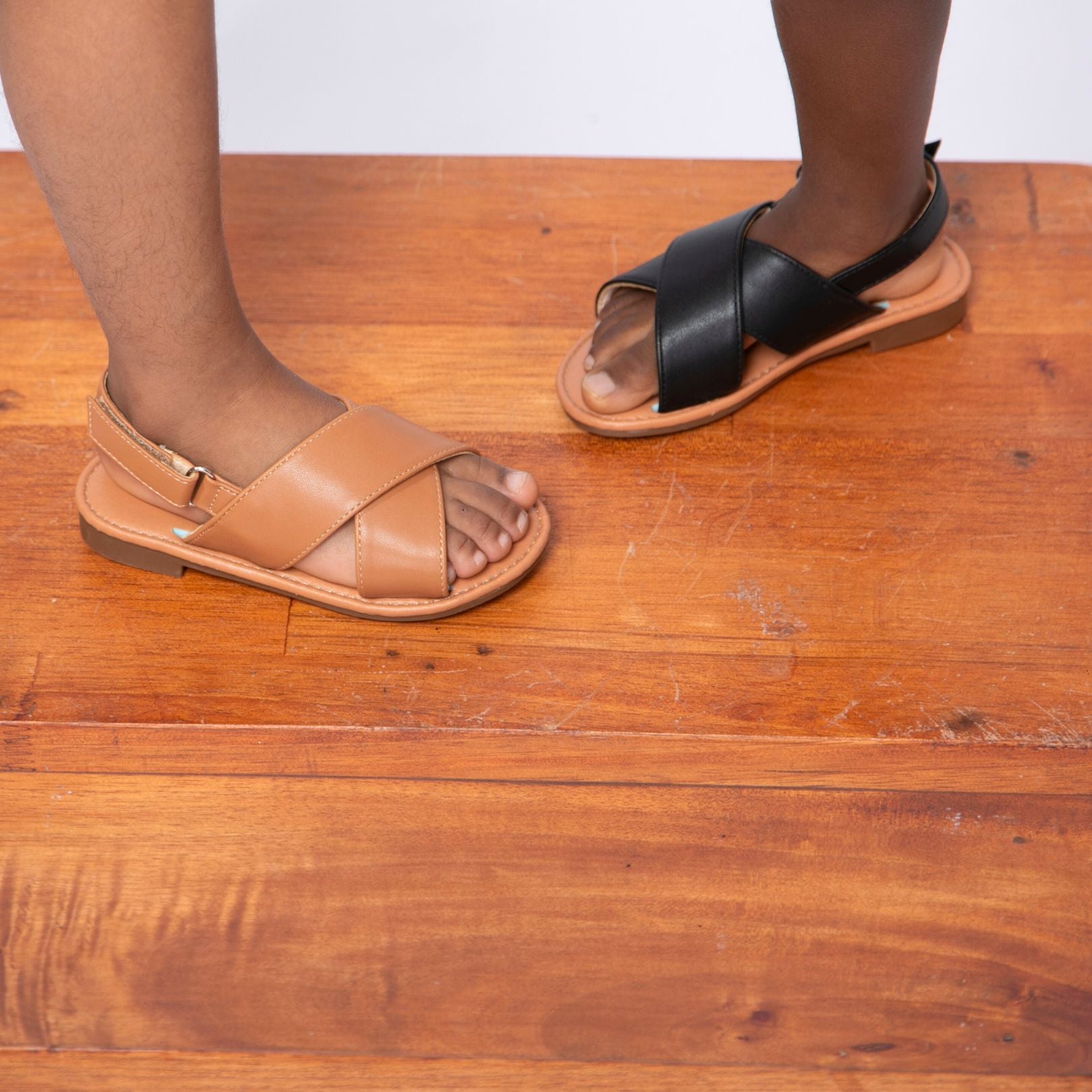 Sandales Shaflyn Pour Fille - Scratch, Semelle Plate, Confortables Pour Tous Les Jours