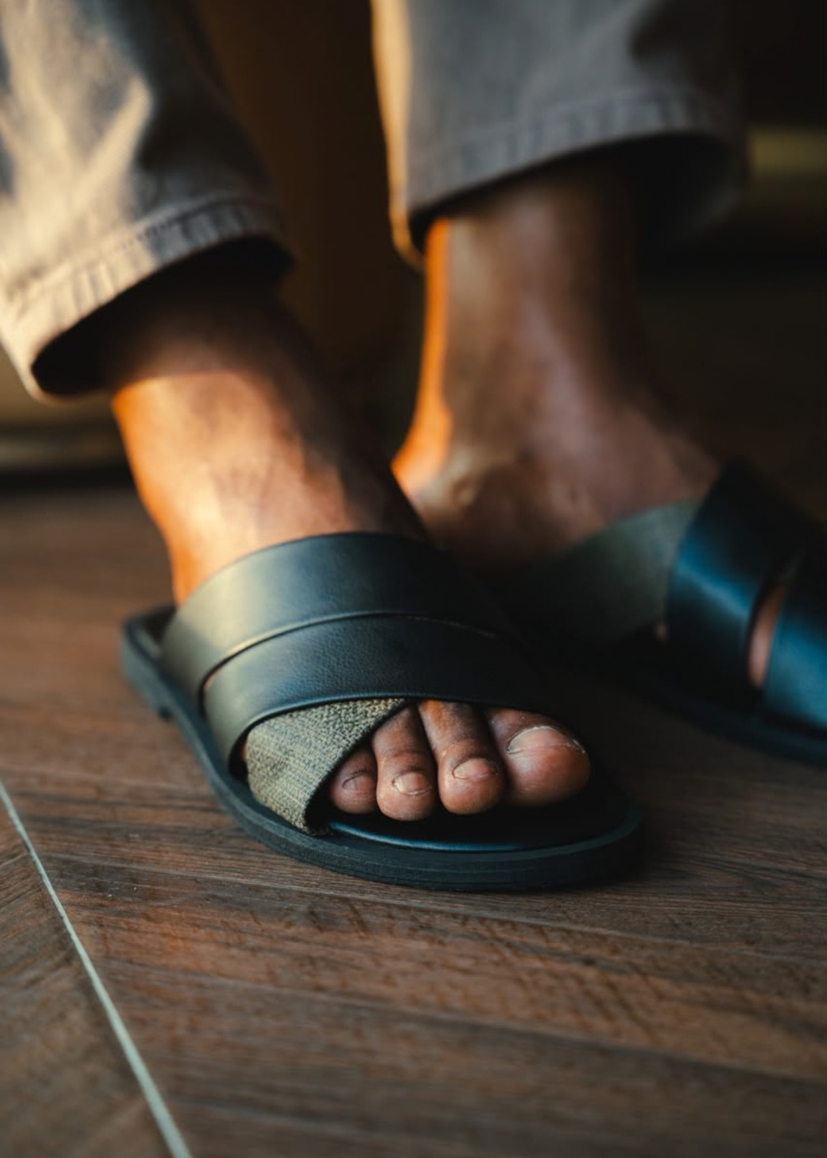 Yirê Noir – Sandales homme